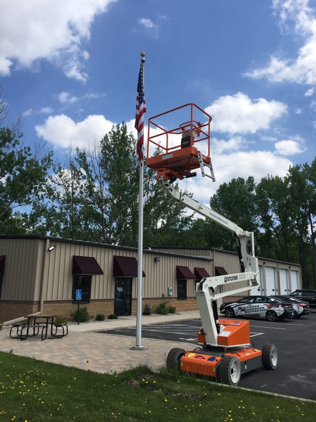 Snorkel Lift Pic 2 5232018 SMI hoists, cranes, fall protection